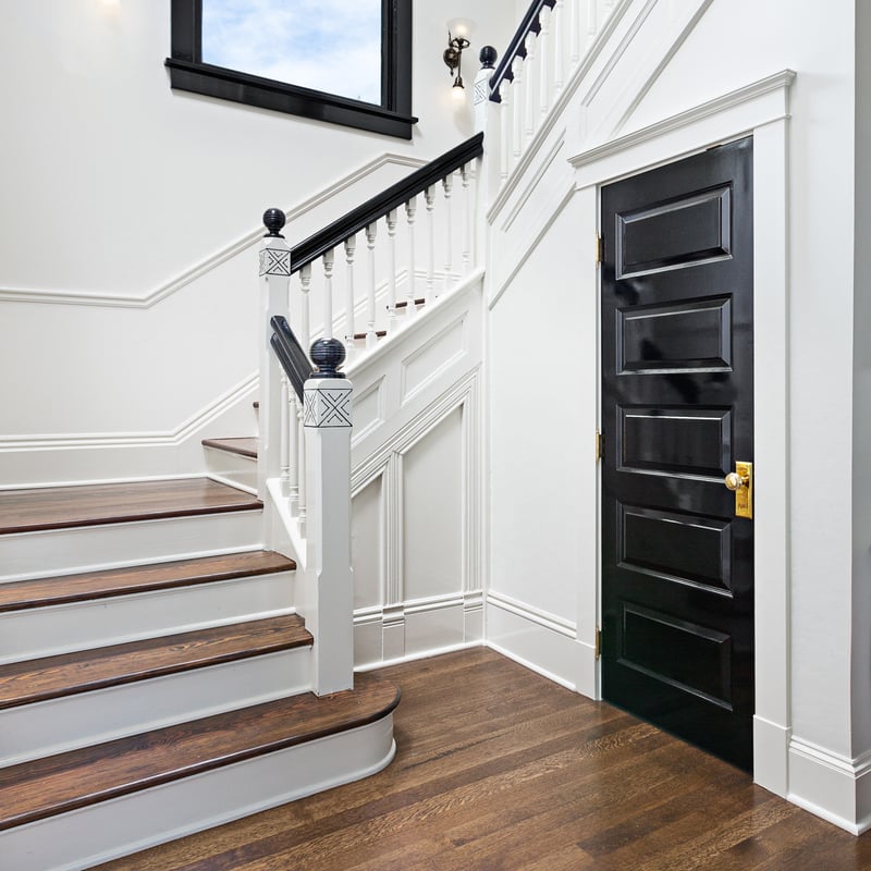 141MAR037_STAIRS_IG