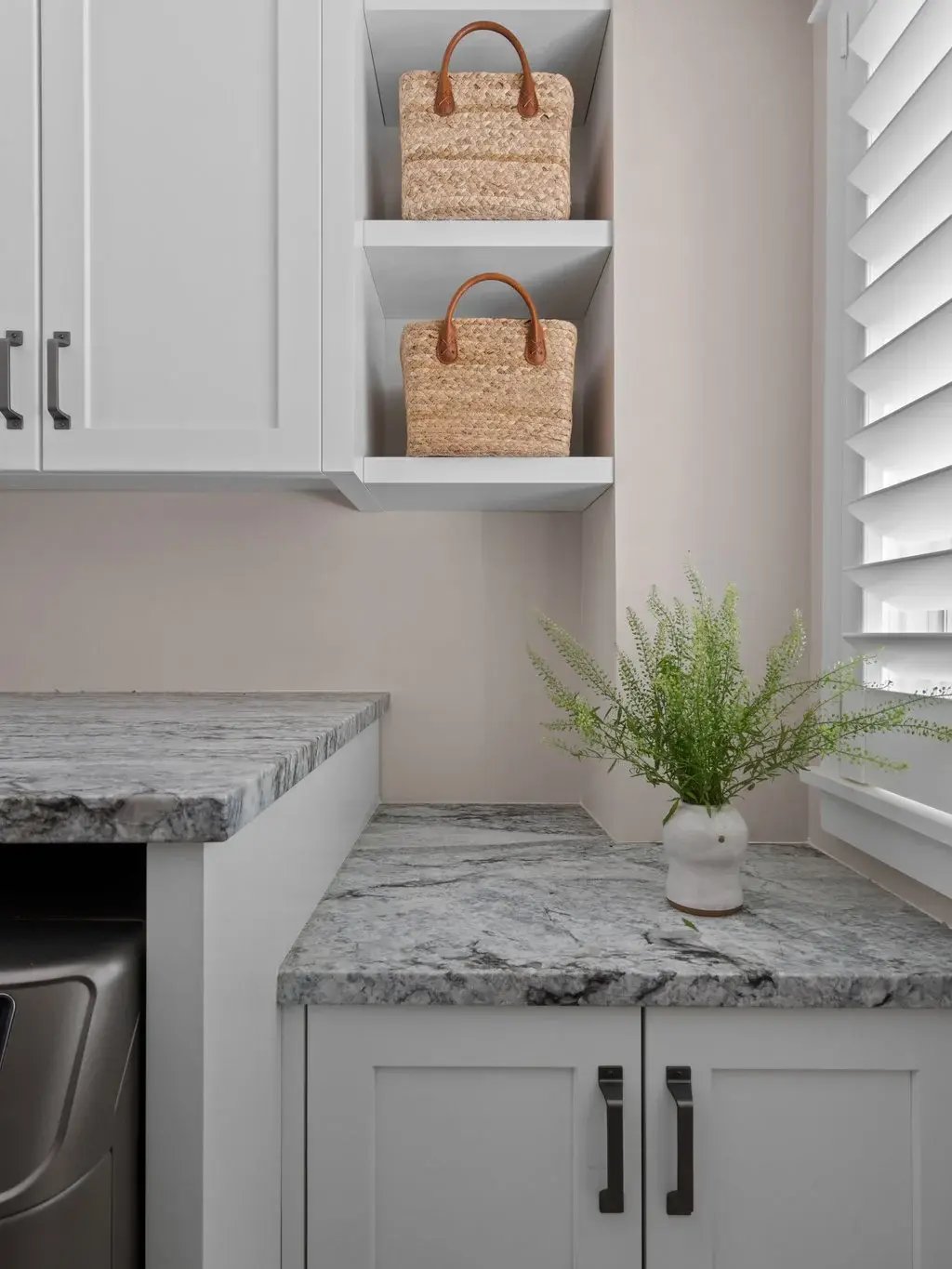 16-MEADOWLARK_LAUNDRY_ROOM_21203_IMG_07753