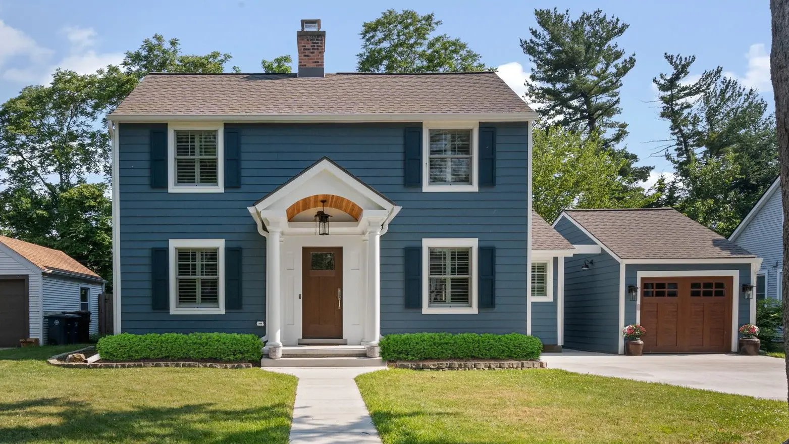 32-MEADOWLARK_EXTERIOR_REMODEL_HARDIE_BOARD_21203_IMG_07795 (2)