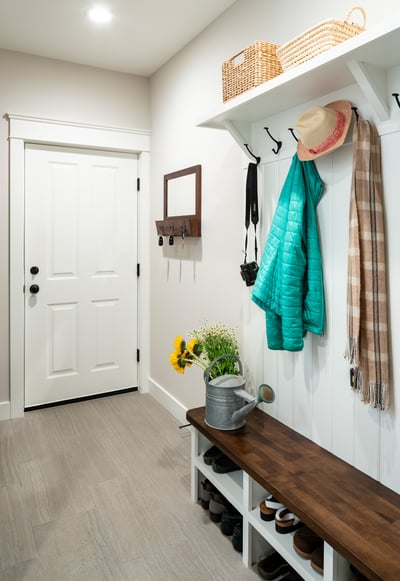 Meadowlark_GREG16019__4594Mudroom_WS