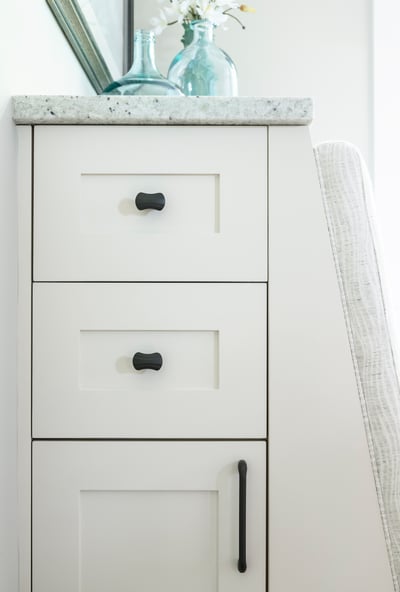 Meadowlark_GREG16019__4627Cabinet_WS