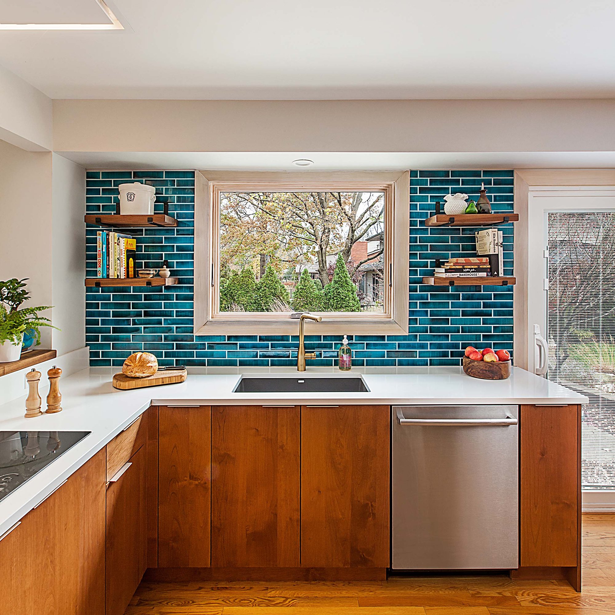MEADOWLARK_KITCHEN_20057_IMG_7314CropSquare_WS