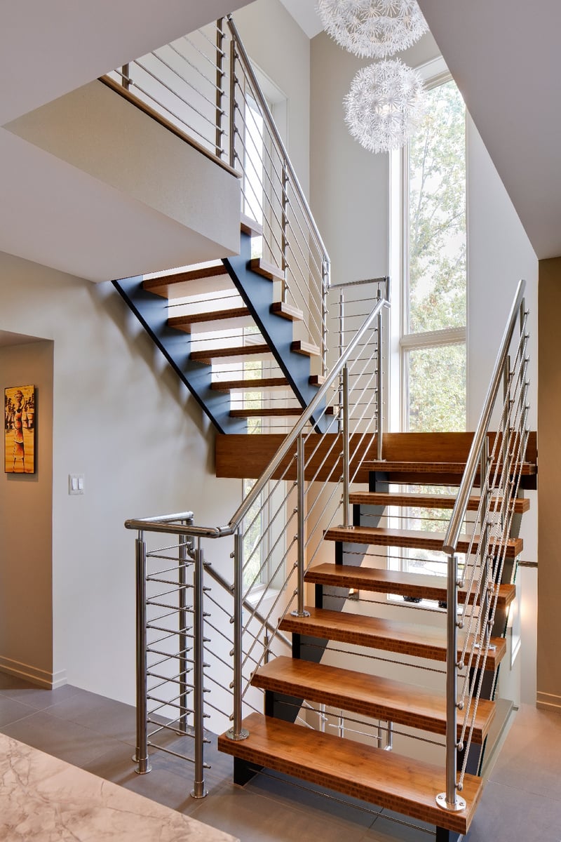 HAN66810-FLOATING-STAIRCASE-STEEL-RAILING