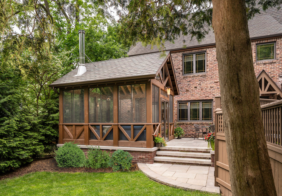 KRON17009-EXTERIOR-PORCH-ADDITION-YARD-VIEW