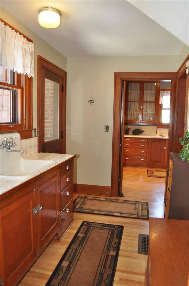 Meadowlark_BEFORE_22039_MUDROOM_BUTLERS_PANTRY