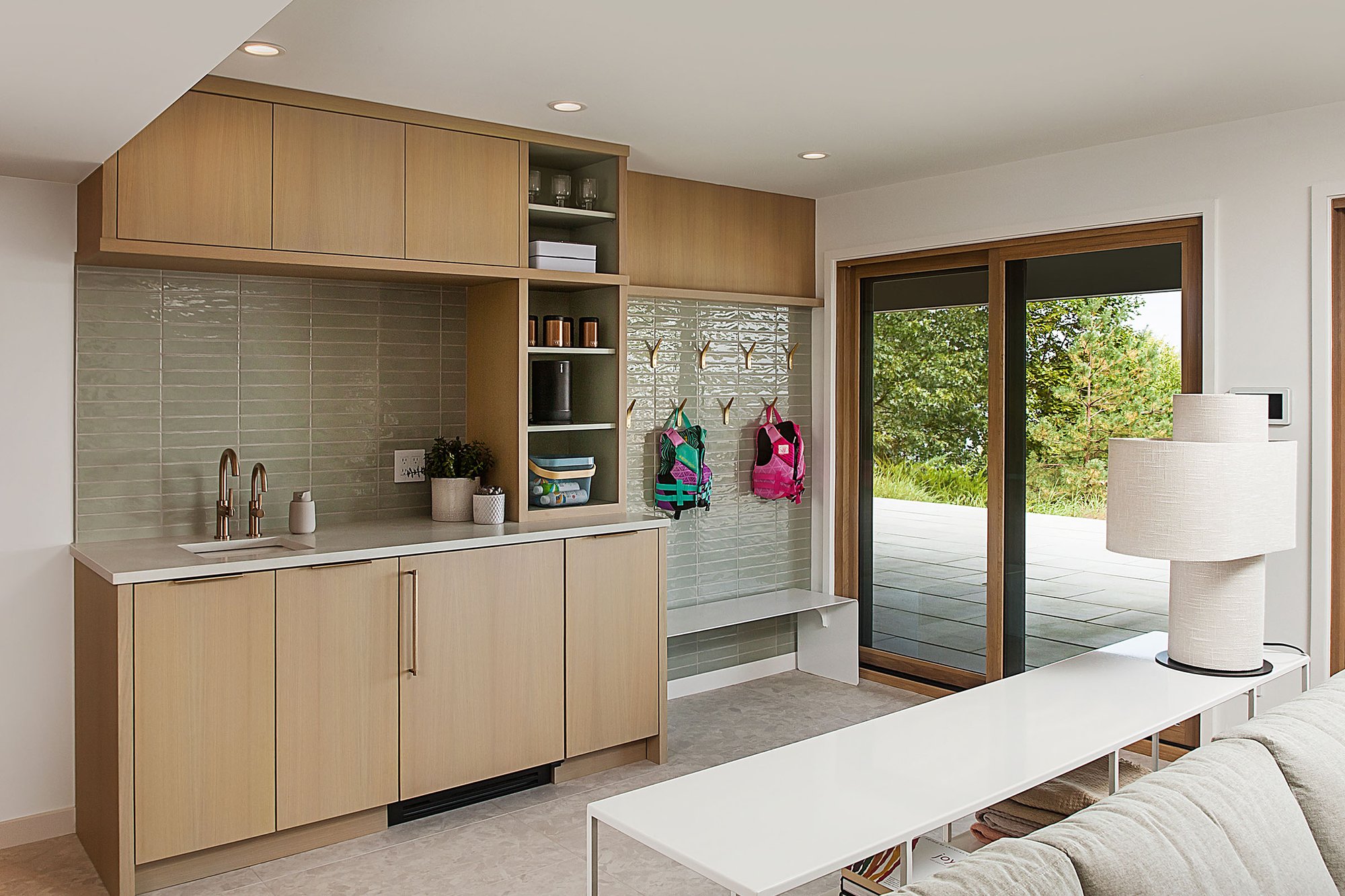MEADOWLARK_LAKE_HOME_REMODEL_LOWER_LEVEL_DROP_ZONE_IMG_7217_Crop_WS