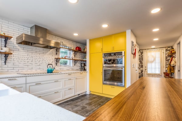WASI17089-KITCHEN-YELLOW-CABINETS