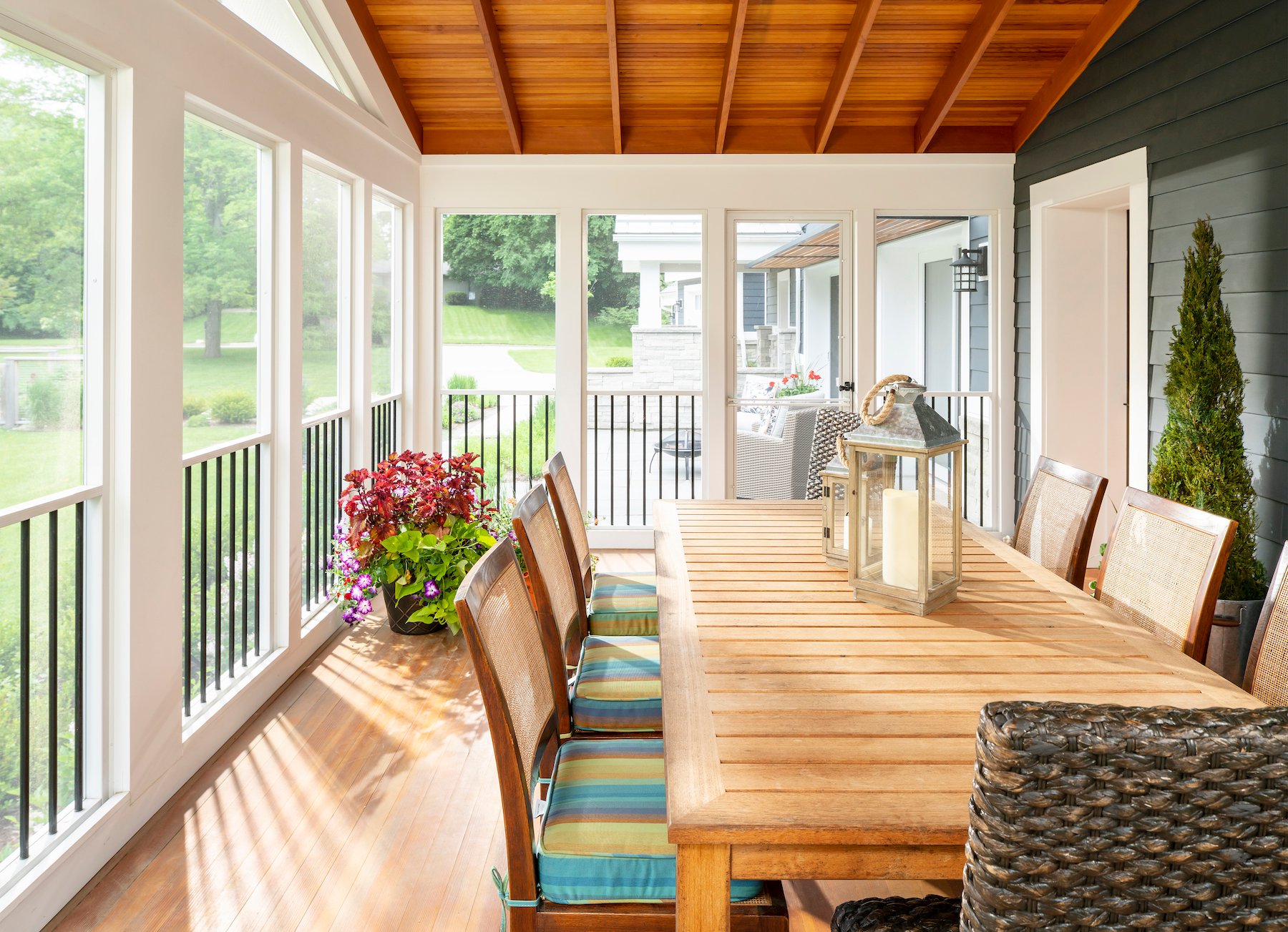 When to Start a Screened-In Porch Project