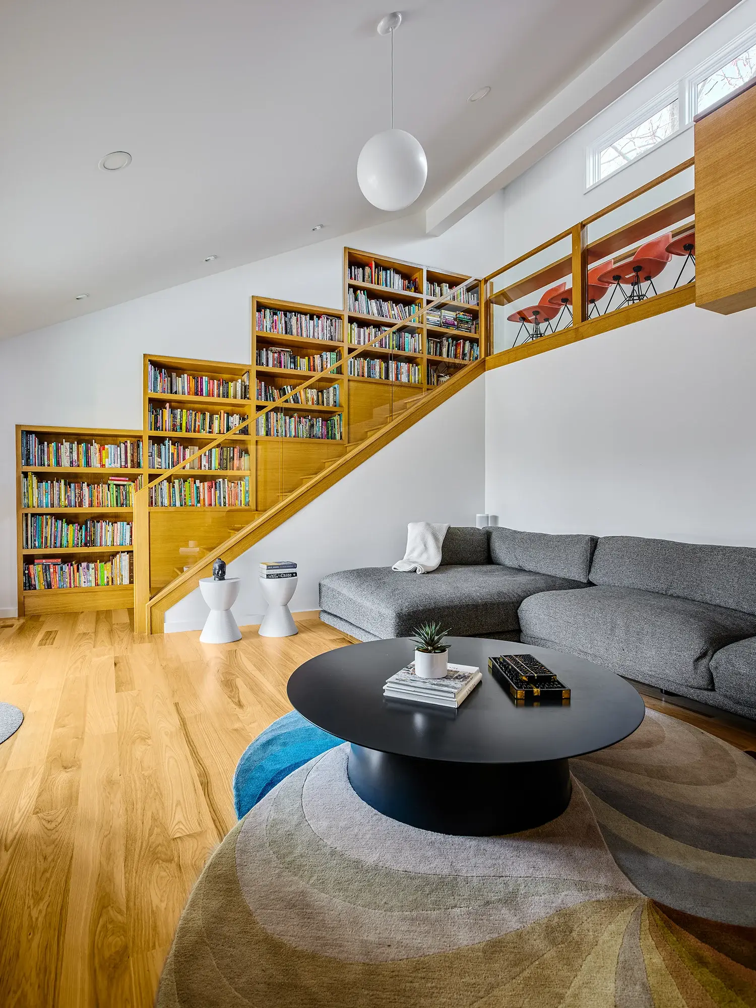 MEADOWLARK_17031_20211214_CUSTOM_STAIRS_BOOKSHELVES_029