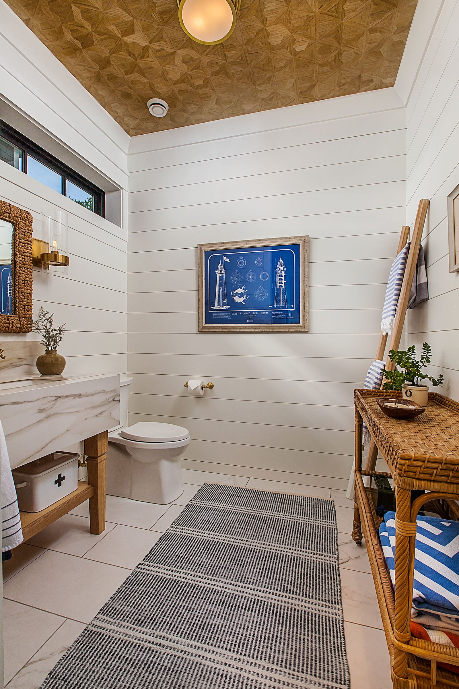 MEADOWLARK_OBER18052_POWDER-ROOM_IMG_4968_WS