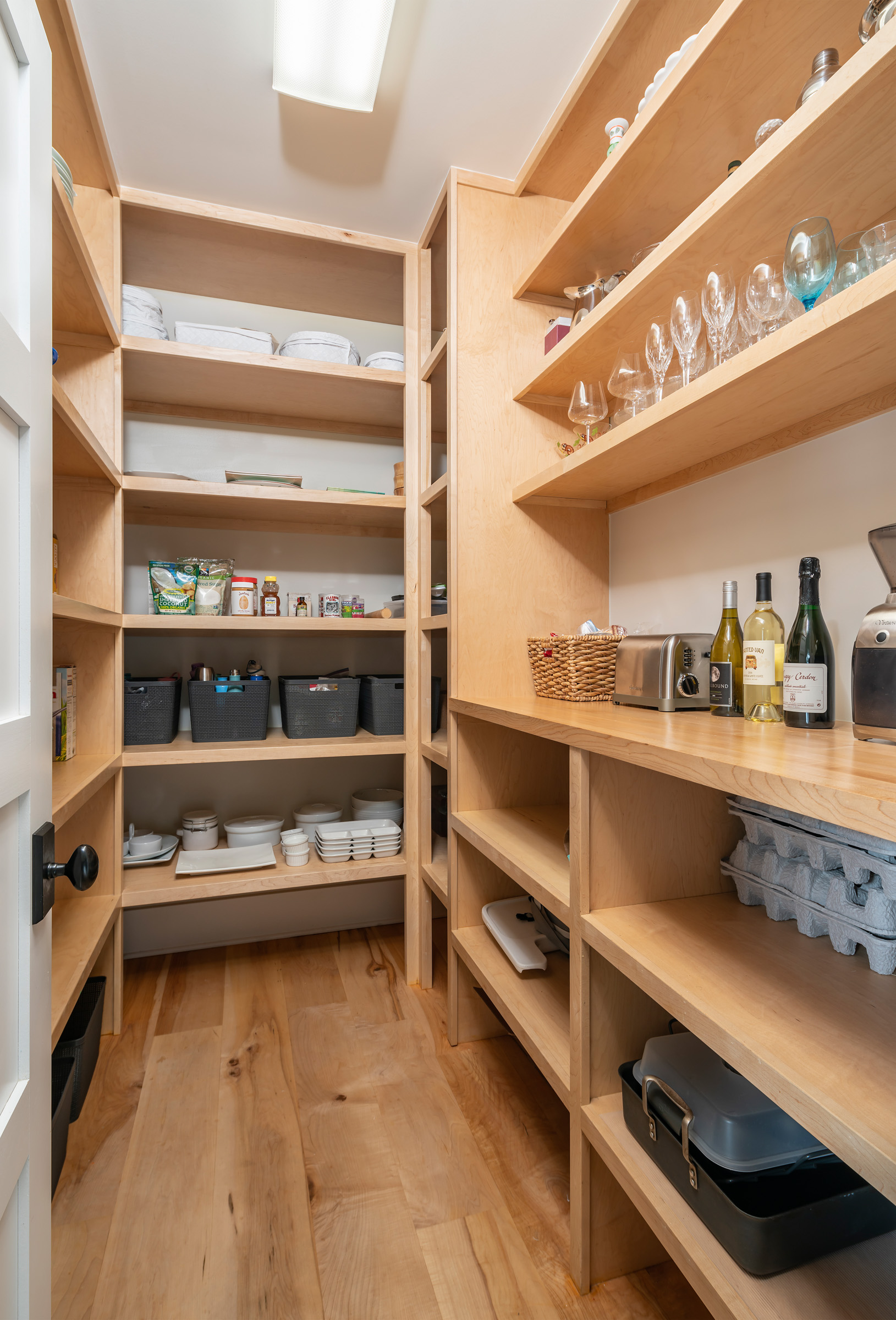 MEADOWLARK_141OLIO11_5640Pantry_WS